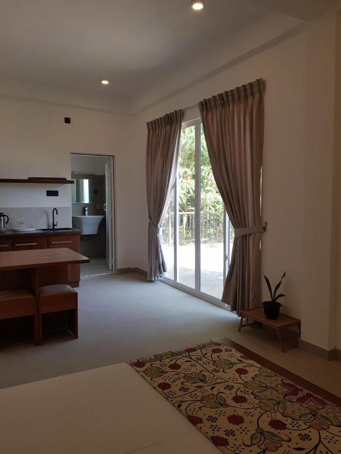 Pearl'S Homestay Матале Екстериор снимка