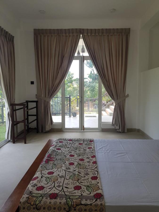 Pearl'S Homestay Матале Екстериор снимка